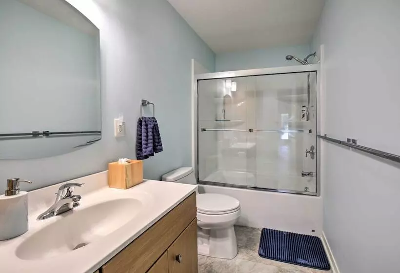 Family Home On Crystal Lake W/ Private Beach!