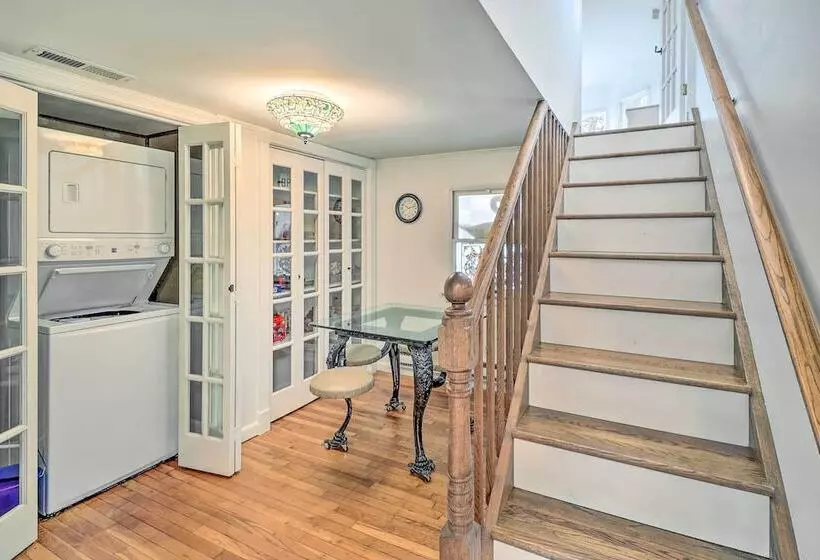 Grasonville Home W/ Private Pool On The Water