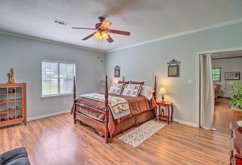 Heavenly Heber Springs Hideaway: Fish & Hike!