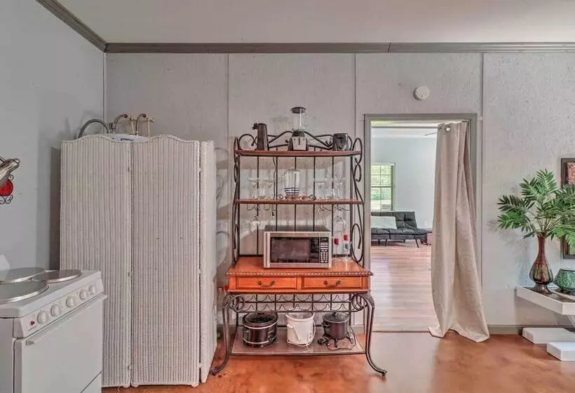 Heavenly Heber Springs Hideaway: Fish & Hike!