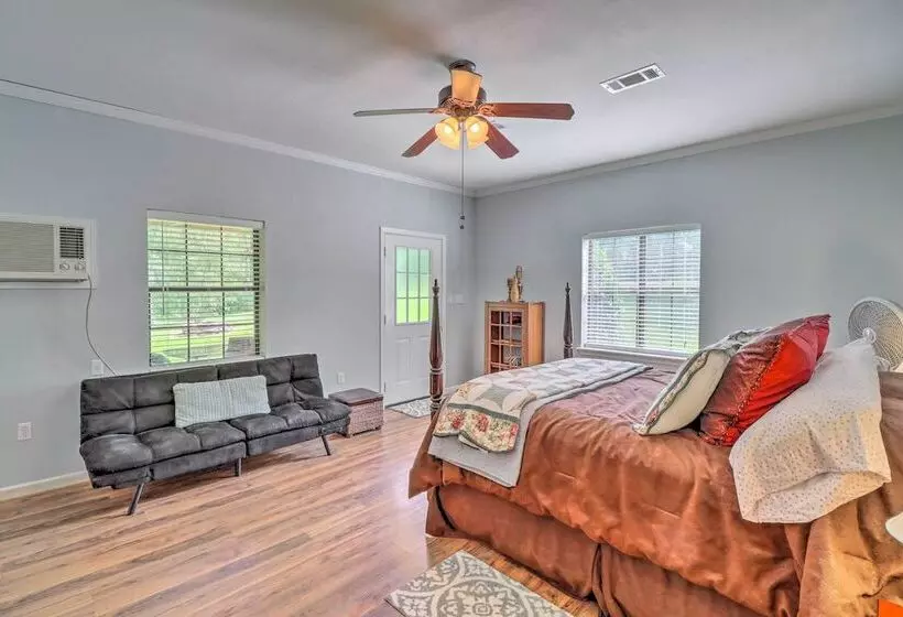 Heavenly Heber Springs Hideaway: Fish & Hike!