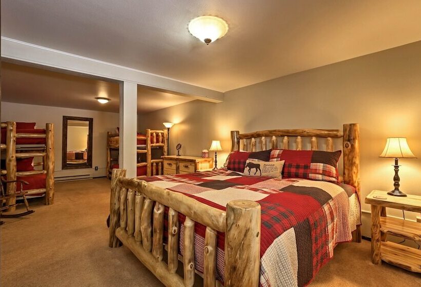 Keystone Home On Snake River W/ Hot Tub + Views!