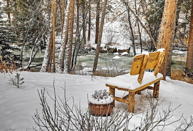 Keystone Home On Snake River W/ Hot Tub + Views!