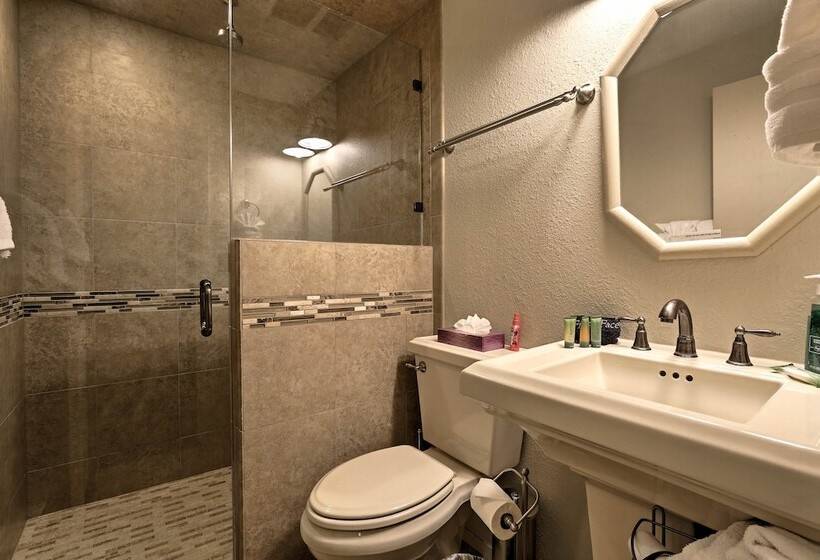 Keystone Home On Snake River W/ Hot Tub + Views!