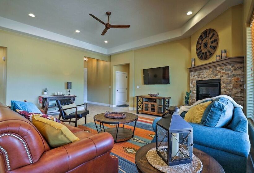 La Verkin Home W/ Hot Tub, Kayaks, & Bikes!