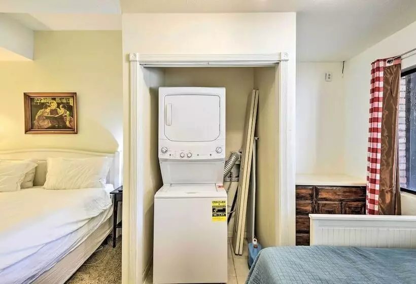 Private Beach & Dock: Home On Eagle Mountain Lake