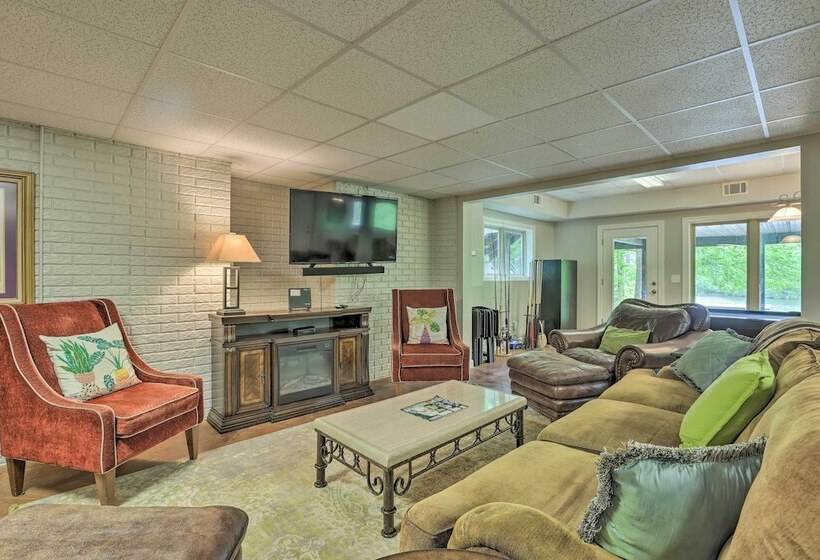 Lakefront Jacksons Gap Home W/ Deck, Dock & Views