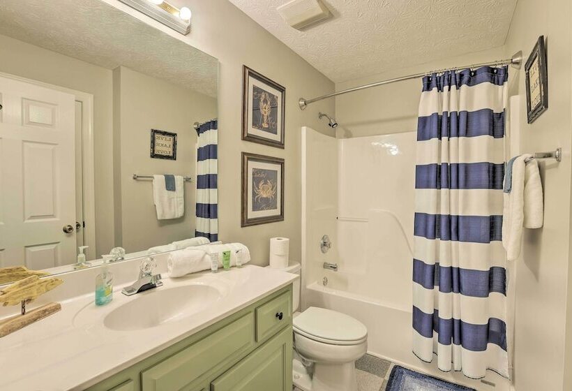 Lakefront Jacksons Gap Home W/ Deck, Dock & Views