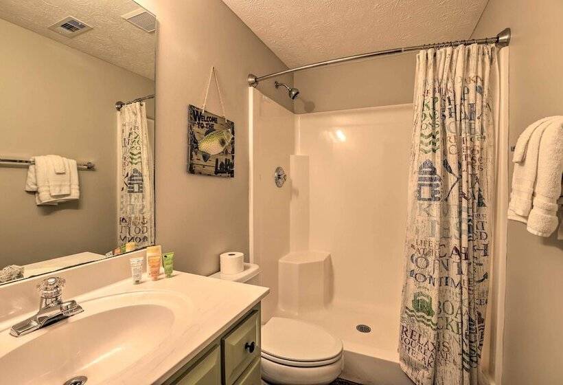 Lakefront Jacksons Gap Home W/ Deck, Dock & Views