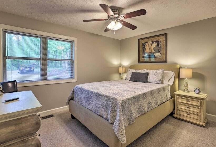 Lakefront Jacksons Gap Home W/ Deck, Dock & Views