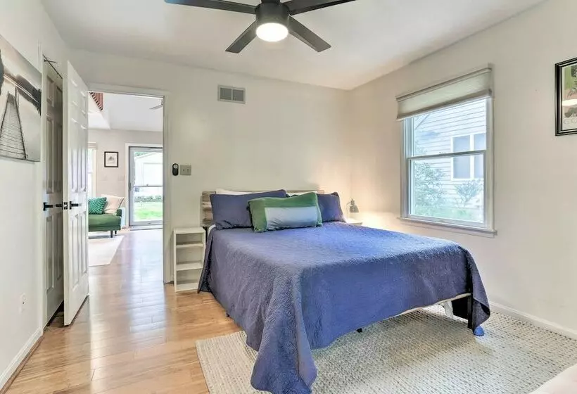 Lewes Cottage W/ Pool Access: 10 Mi To Beach!