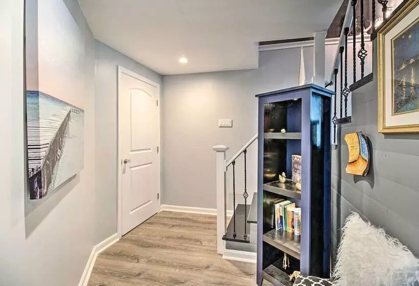 Sauna & Game Room: Lake House In Locust Grove!