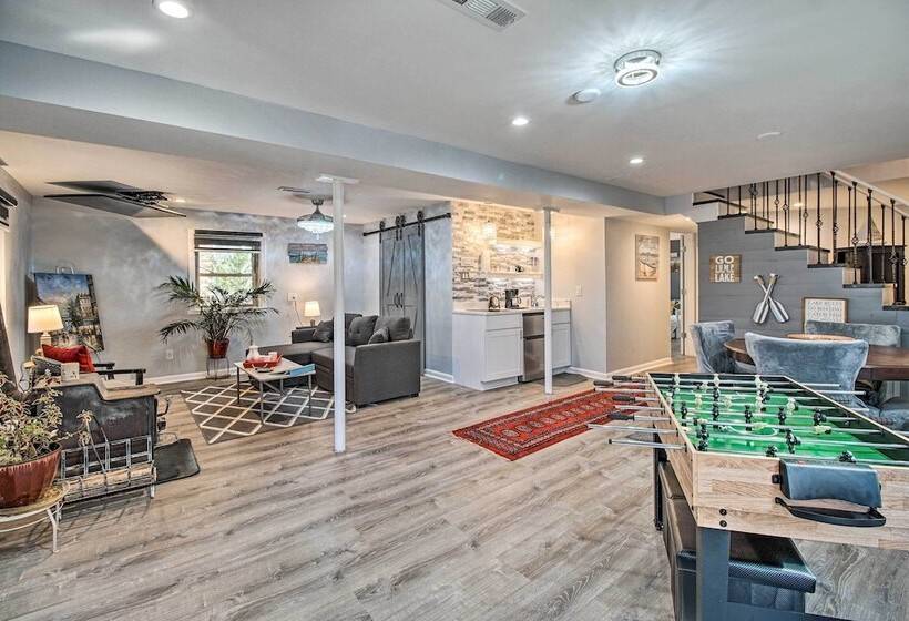 Sauna & Game Room: Lake House In Locust Grove!