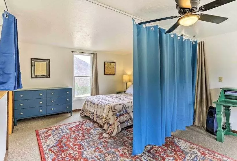 Lowman Outdoor Retreat: Walk To Hot Springs!