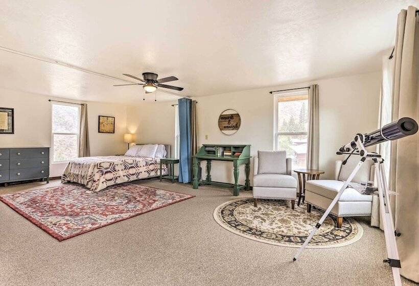 Lowman Outdoor Retreat: Walk To Hot Springs!