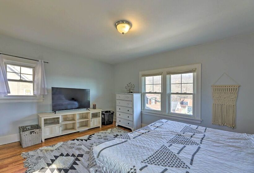 Pet Friendly Covington Retreat W/ Fenced Yard