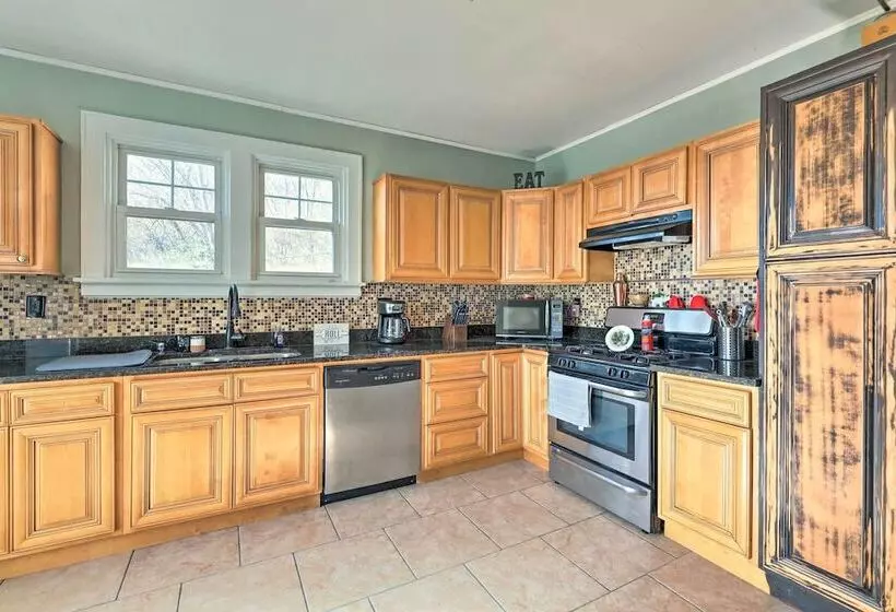 Pet Friendly Covington Retreat W/ Fenced Yard