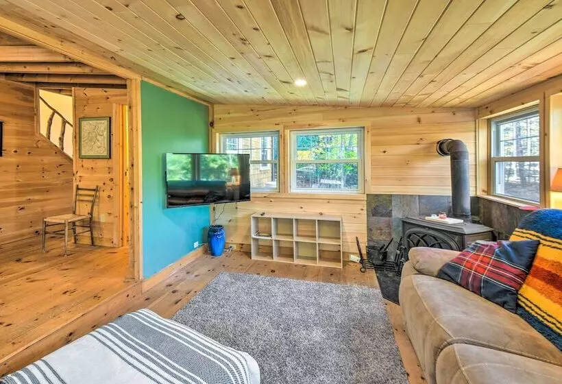 Private Sunapee Getaway: 2 Mi To Ledge Pond!