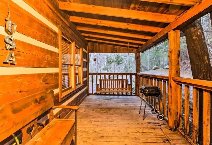 Pigeon Forge Cabin W/ Private Hot Tub!