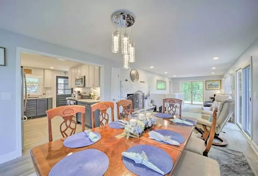 Remote Smoky Mtn Escape W/ Views & Trail Access!