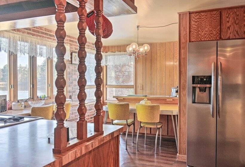 Retro Rhinelander Lake Retreat W/ Fire Pit!