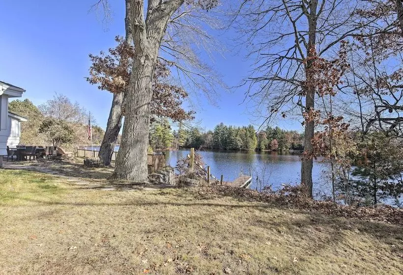 Retro Rhinelander Lake Retreat W/ Fire Pit!