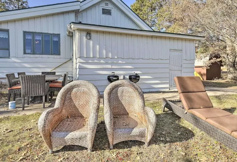 Retro Rhinelander Lake Retreat W/ Fire Pit!