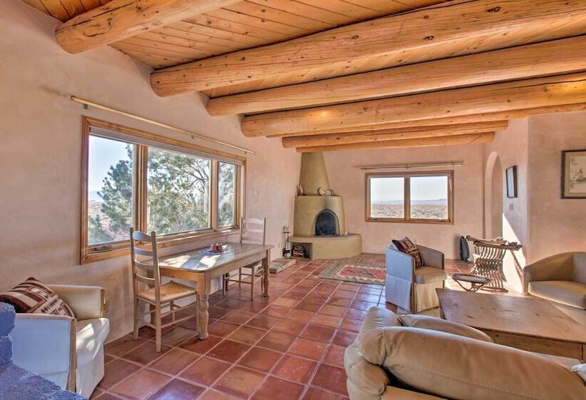 Southwest Home W/ 360 Degree Mtn View, Ski Nearby!