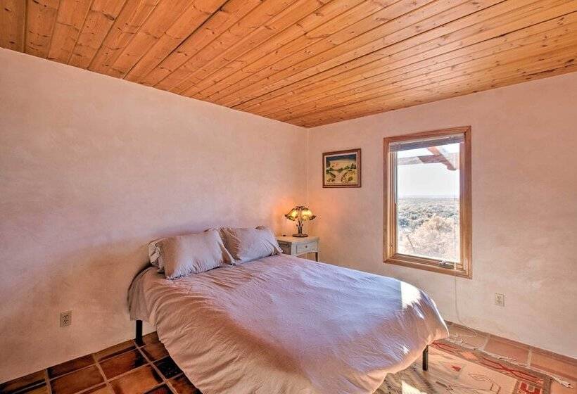 Southwest Home W/ 360 Degree Mtn View, Ski Nearby!