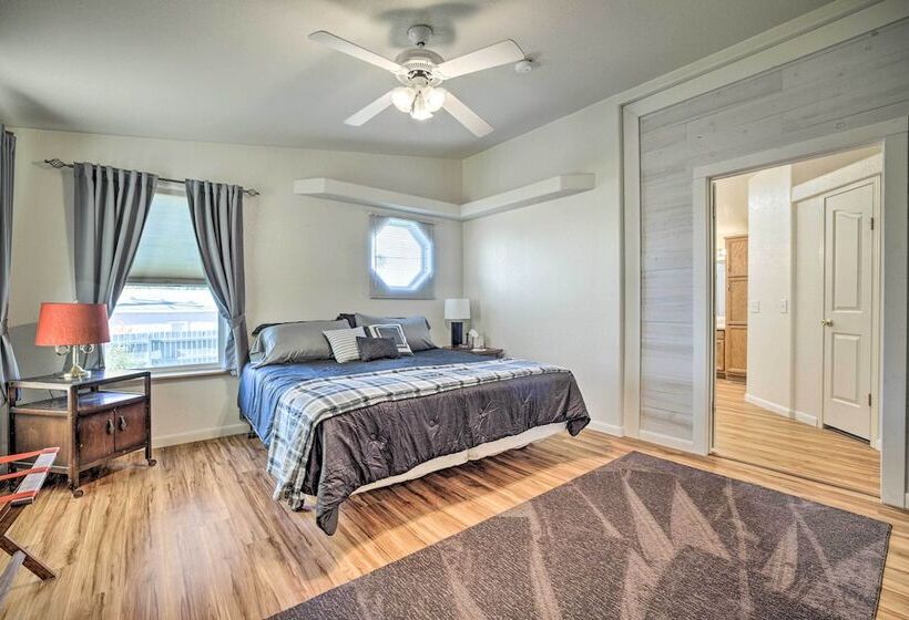 Spacious Glendo House 1 Mi To State Park!