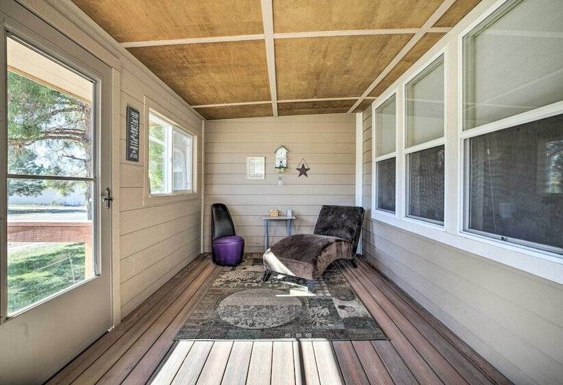 Spacious Glendo House 1 Mi To State Park!