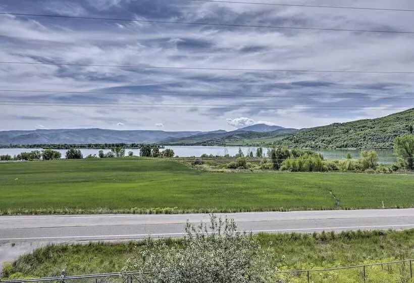 Spacious Hilltop Cabin W/ Deck & Scenic Views!