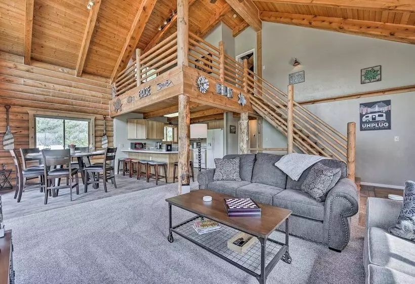 Spacious Hilltop Cabin W/ Deck & Scenic Views!