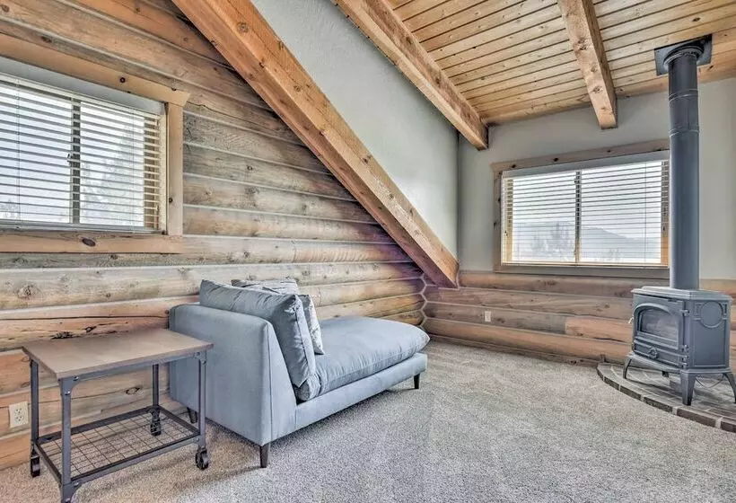 Spacious Hilltop Cabin W/ Deck & Scenic Views!