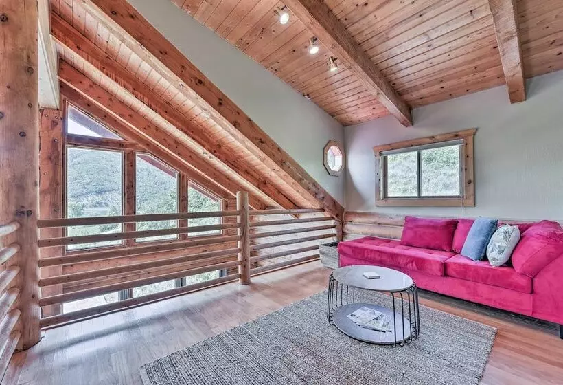 Spacious Hilltop Cabin W/ Deck & Scenic Views!