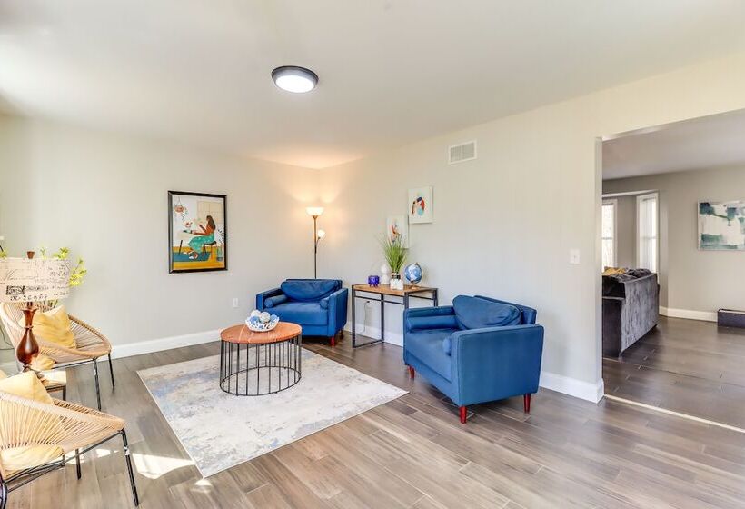 Hot Tub & Fire Pit: Family Home In Tobyhanna