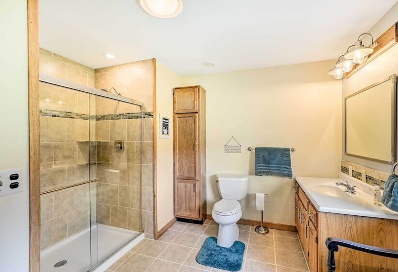 Ovid Home W/ Lake Views On Cayuga Wine Trail!