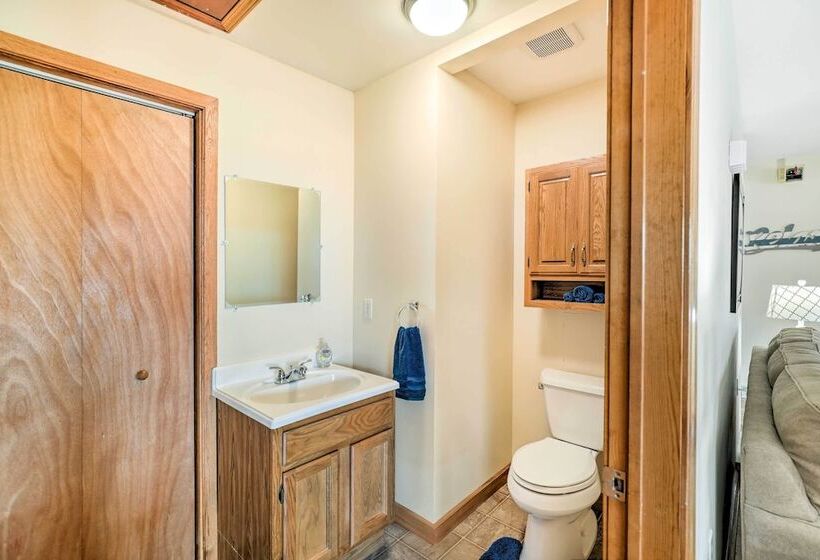 Ovid Home W/ Lake Views On Cayuga Wine Trail!