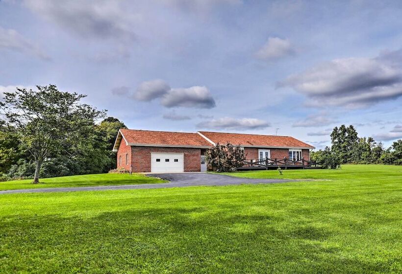 Ovid Home W/ Lake Views On Cayuga Wine Trail!