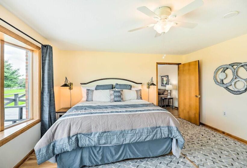 Ovid Home W/ Lake Views On Cayuga Wine Trail!