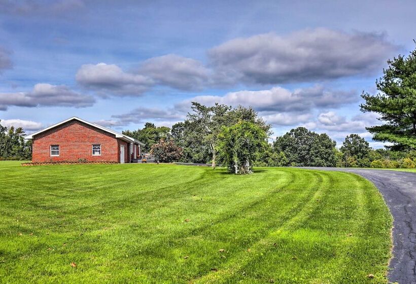 Ovid Home W/ Lake Views On Cayuga Wine Trail!