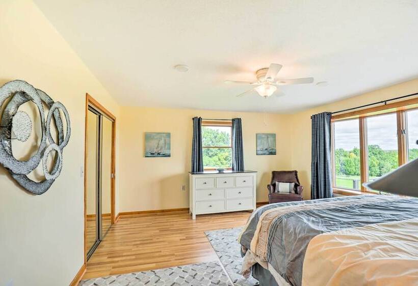 Ovid Home W/ Lake Views On Cayuga Wine Trail!