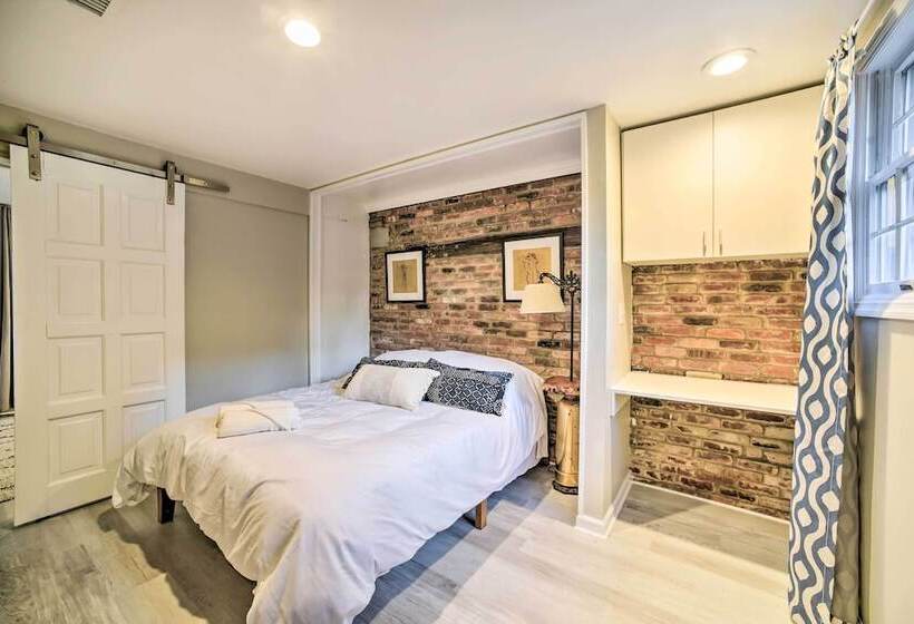 Updated Home W/ Pool + Deck ~ 2 Mi To Dtwn!