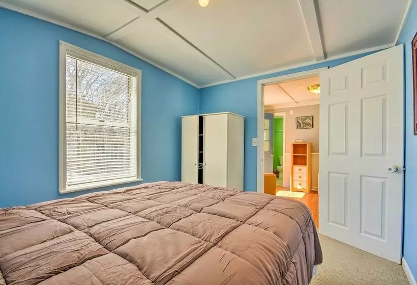 Waterfront Lake Of The Ozarks Cabin W/ Boat Dock!