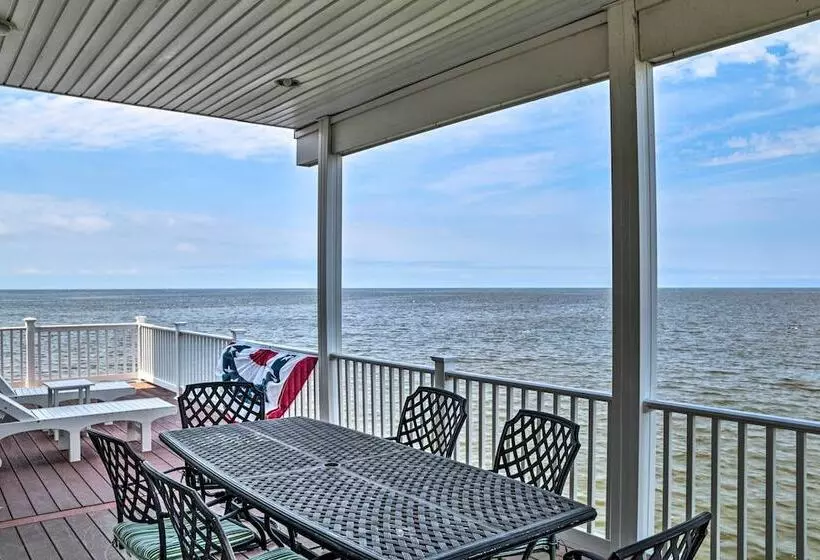 Waterfront Sanctuary W/ Panoramic Bay Views!