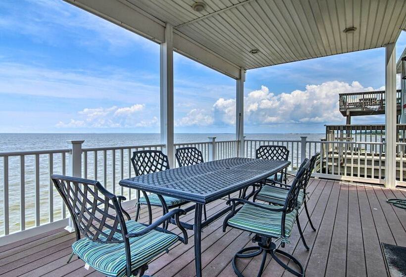 Waterfront Sanctuary W/ Panoramic Bay Views!