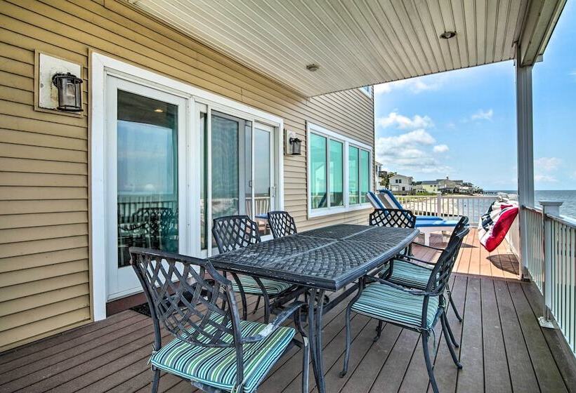 Waterfront Sanctuary W/ Panoramic Bay Views!