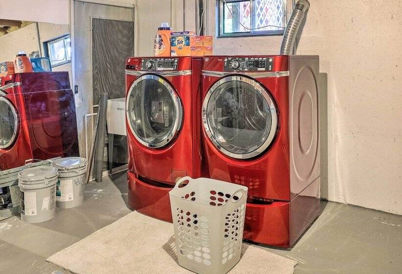 Williamstown Gem W/ Private Pool & Hot Tub!