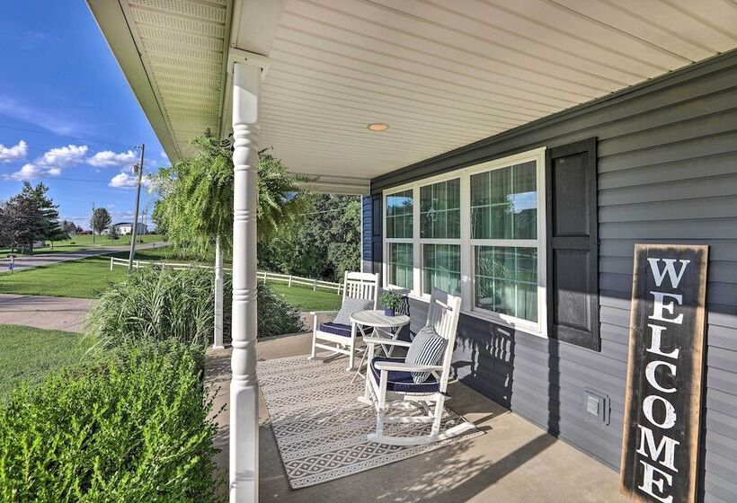 Williamstown Gem W/ Private Pool & Hot Tub!