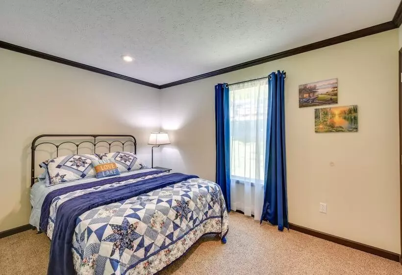 Woodsy Hayesville Home On Jackrabbit Trail!